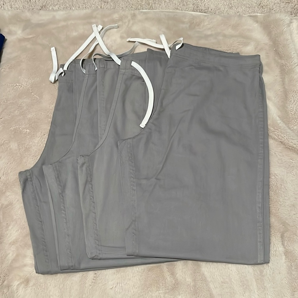 High Performance Uniforms Scrubs, Size Medium